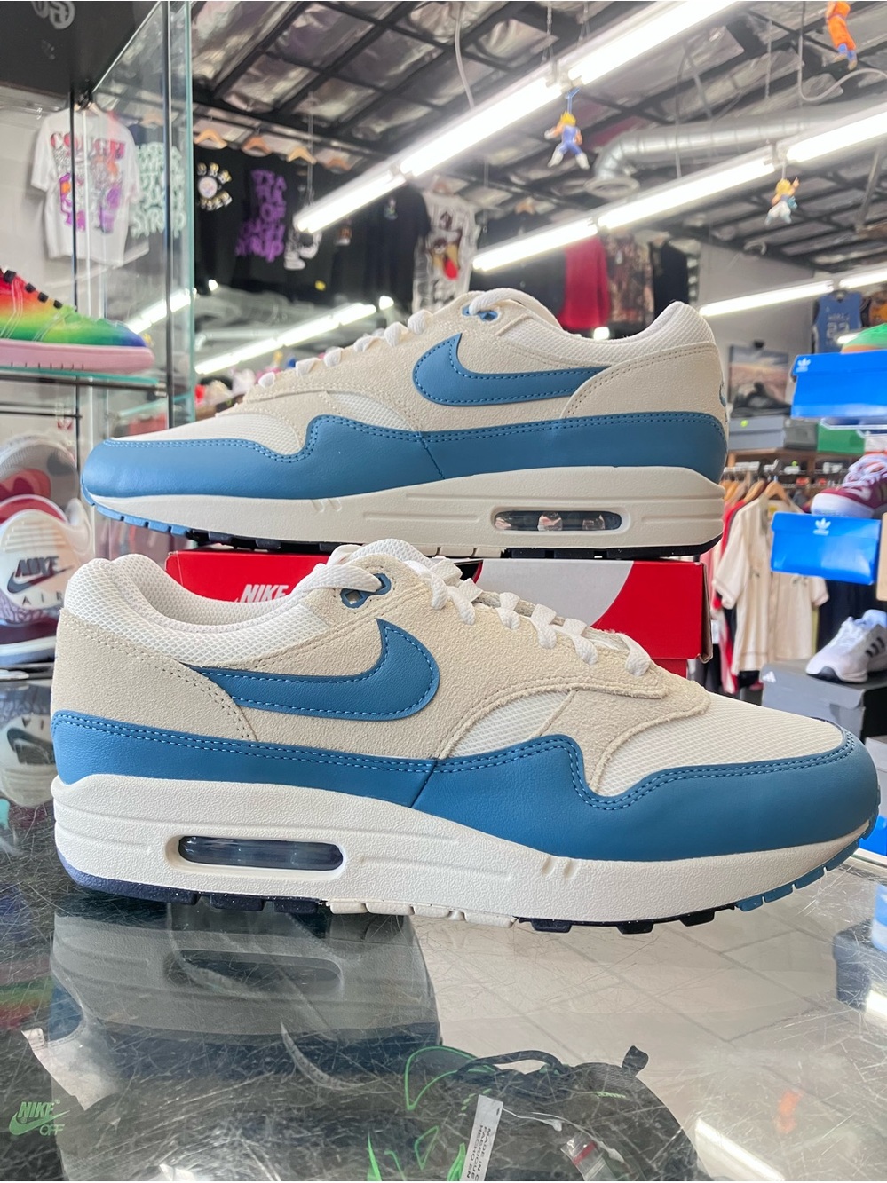 Nike Air Max 1 Essential Soft Pearl Smokey Blue Size 11.5